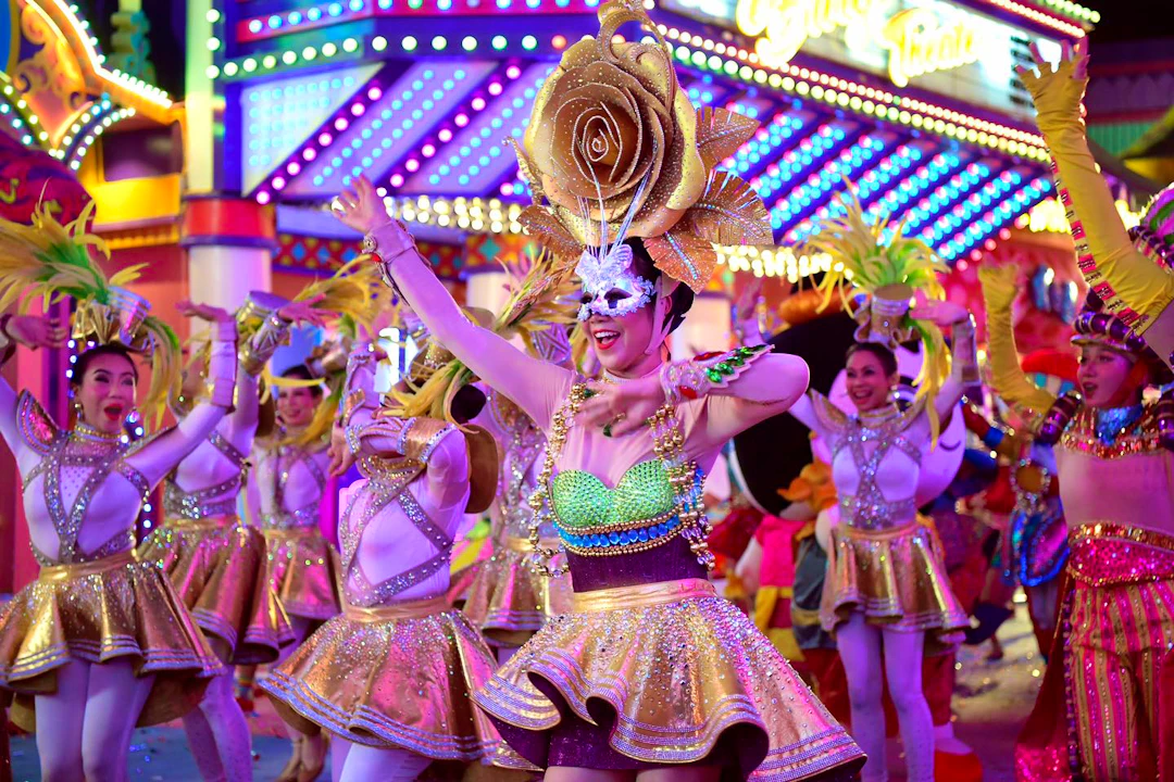 Carnival Magic Phuket Tickets with Optional Dinner Review
